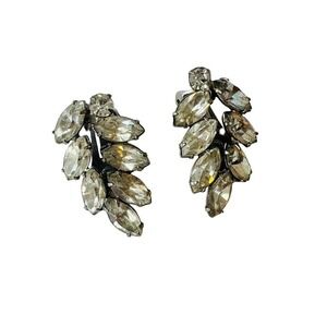 Vintage Clear Rhinestone Clip Earrings
